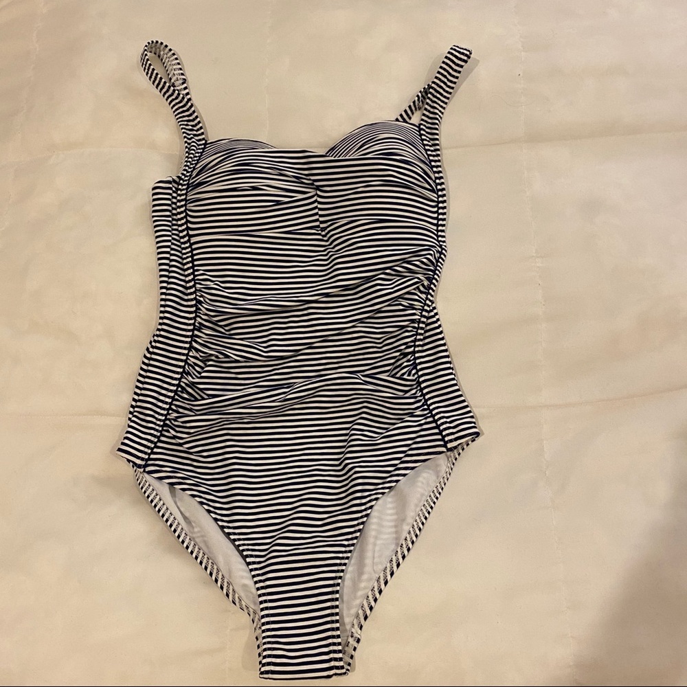 NIP/TUCK SWIM Black & White One Piece Bathing Suit